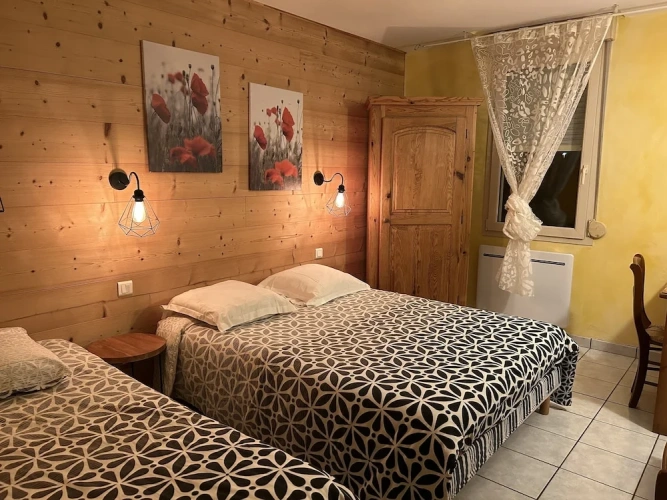 Classic Triple room