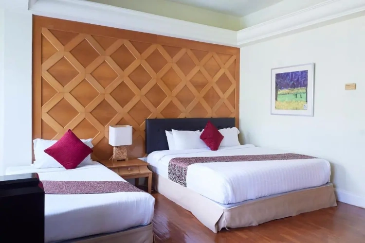 Deluxe Family room
