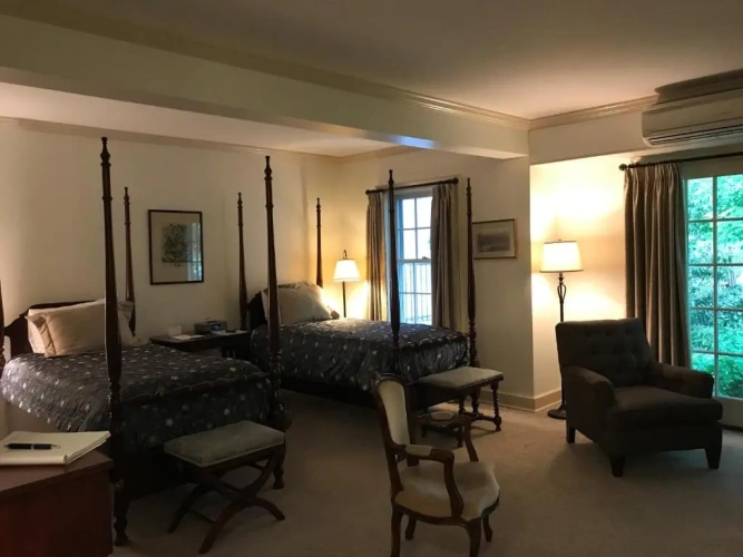 Superior Twin room