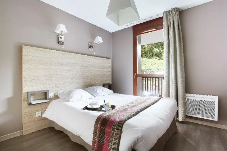 1 Bedroom Quadruple Apartment with balcony