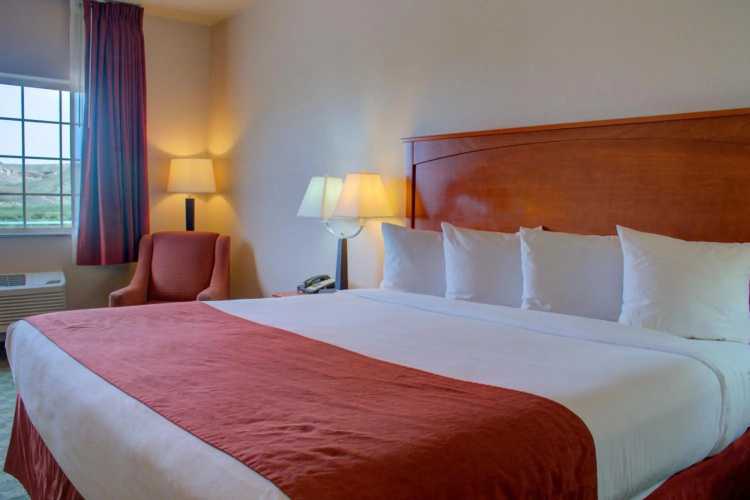 Allington Inn & Suites