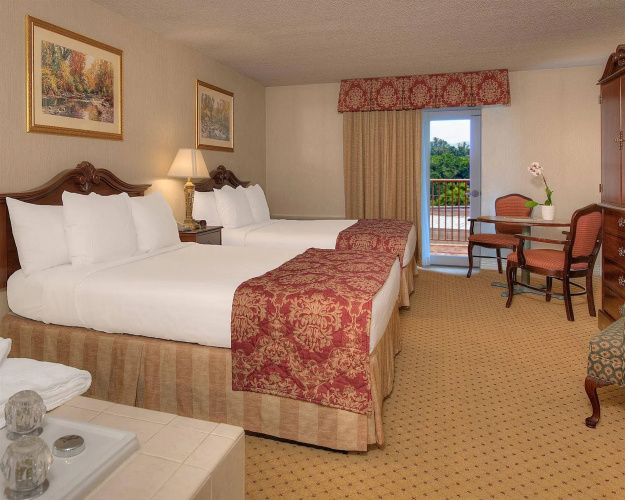 Music Road Resort Inn