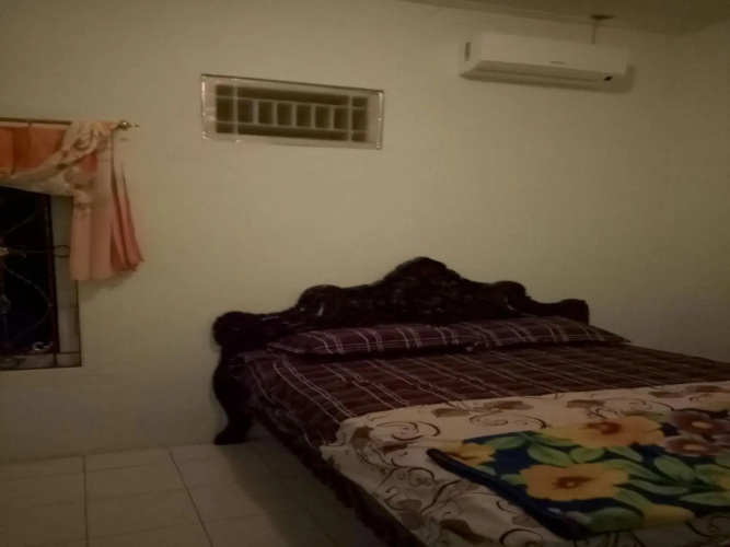 Roro Jonggrang Guesthouse
