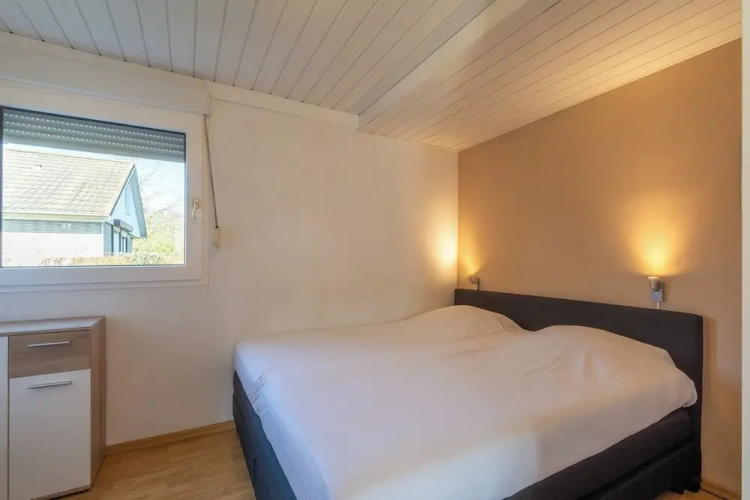 Marvelous Bungalow Near Sandy Beach