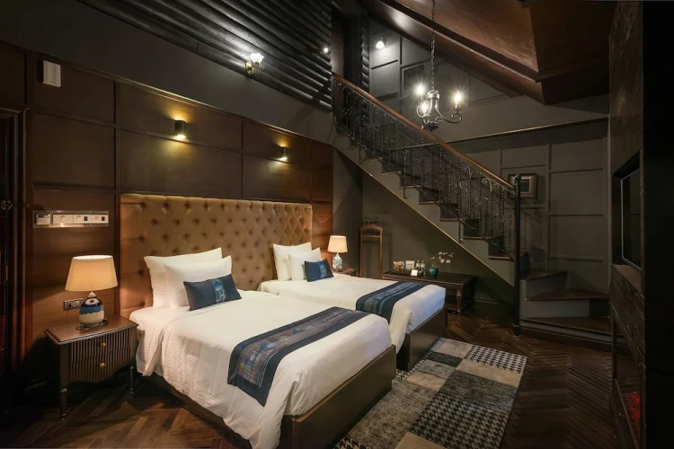 2 Bedrooms Duplex Suite