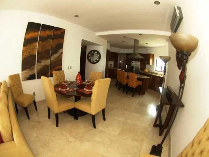 1 Bedroom Suite with view