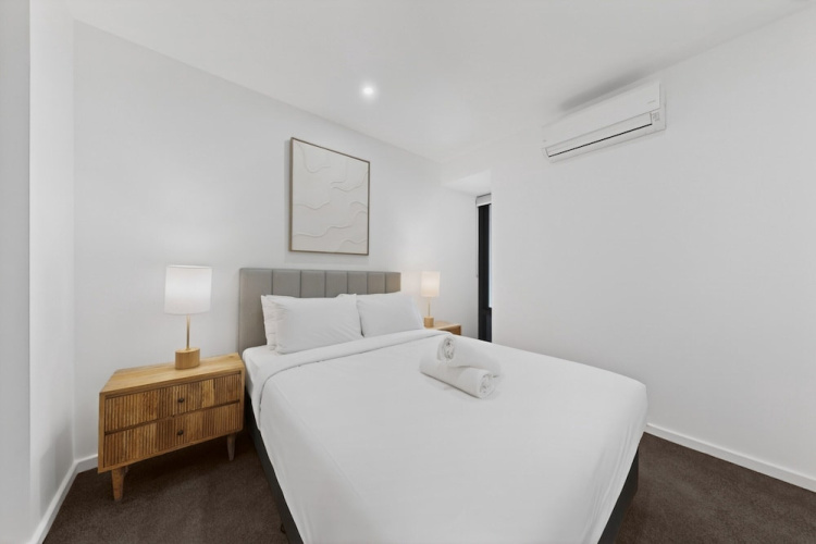 Newly Built Apartment With Private Parking