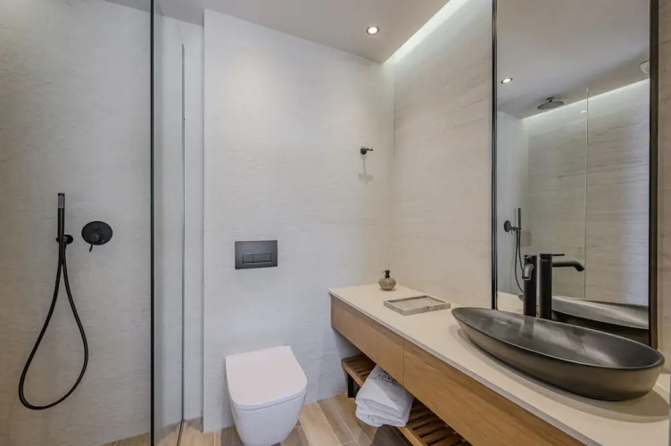 Nysa Luxury 2