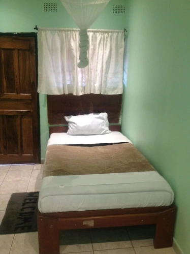 Economy Twin room