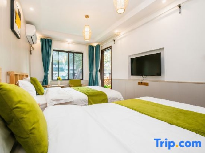 Standard Double room with balcony and with river view