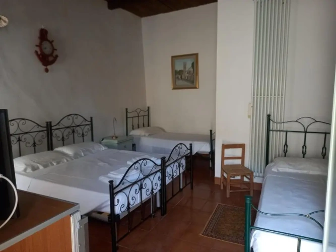 Classic Quadruple room
