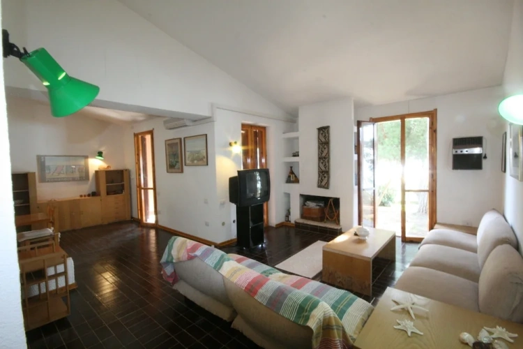 3 Bedrooms Villa