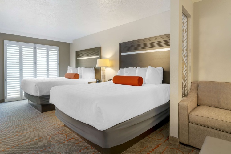 Quadruple Suite with balcony