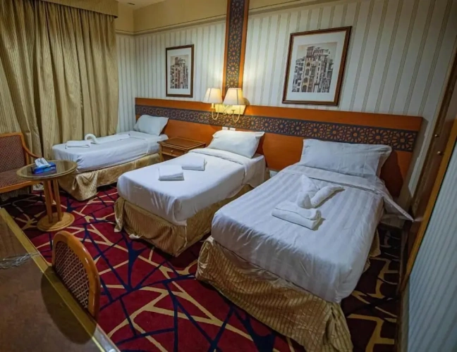 Standard Triple room