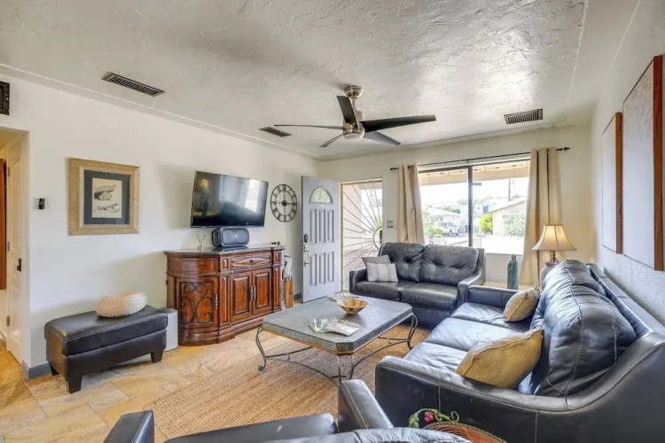 Private Pool & Patio! Home 8 Mi to Dtwn Phoenix