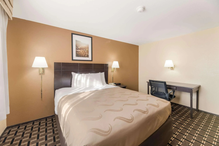 Quality Inn Clovis