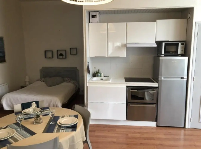 1 Bedroom Apartment