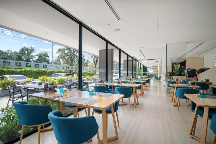 Wyndham Gardens 1320 Studio, 1m From Naithon Beach