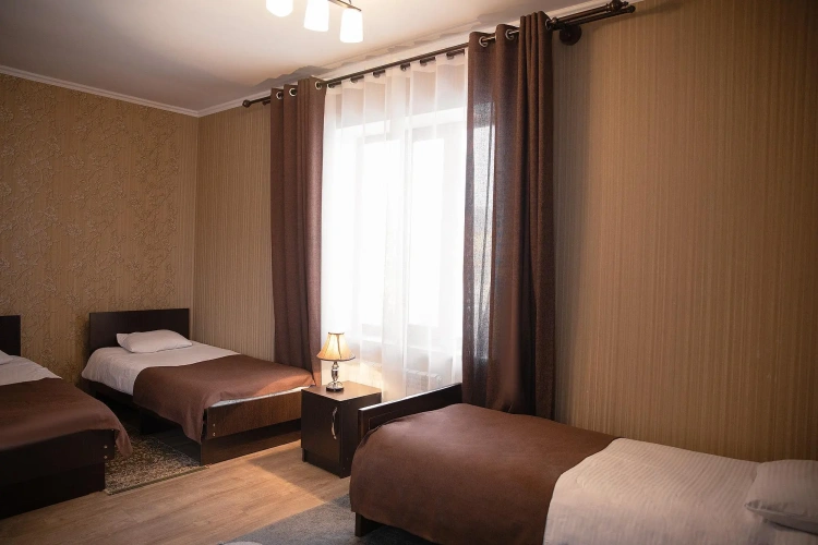 Economy Quadruple room