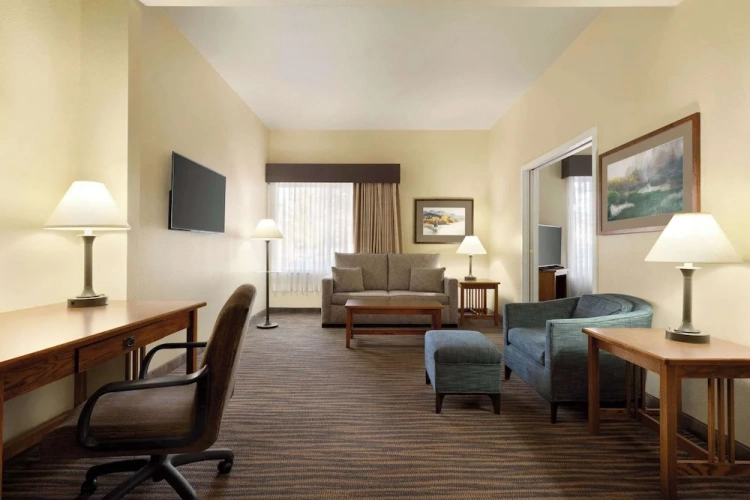 Premier Double Suite