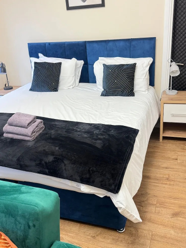 Room-216 High Street Abroath