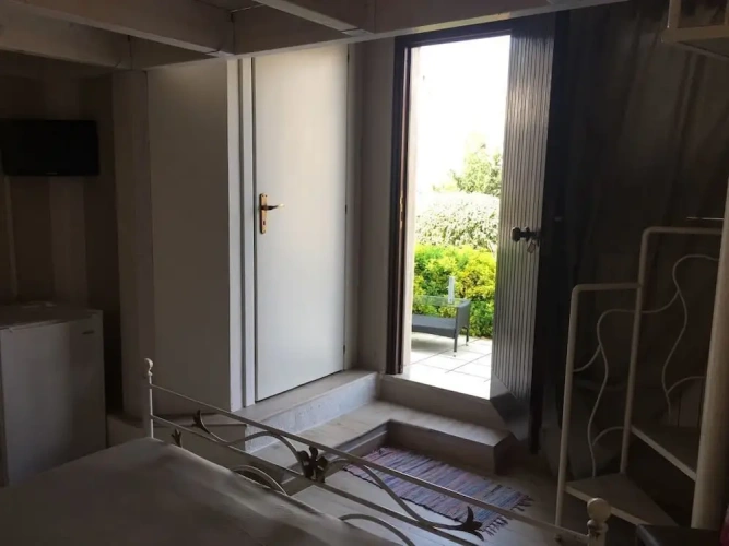 Classic Quadruple room with view