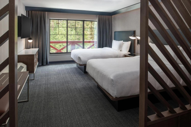 Courtyard By Marriott Olympia