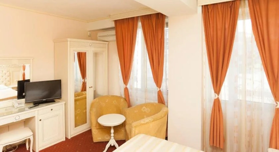 Hotel Tudor Palace