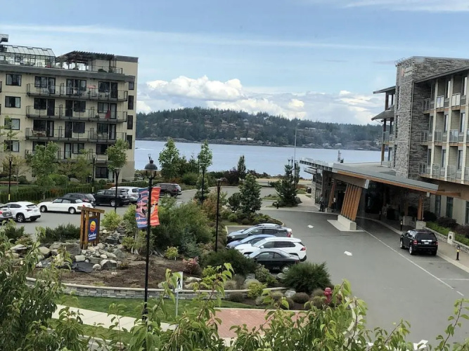 Harbourside Inn