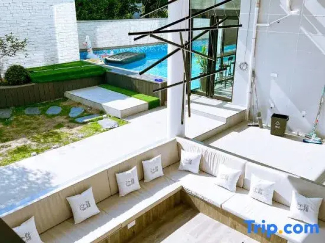 E Chi Homestay