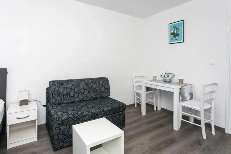 Apartment Tetepave