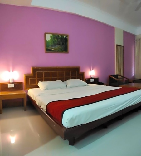 Deluxe Double room with garden view
