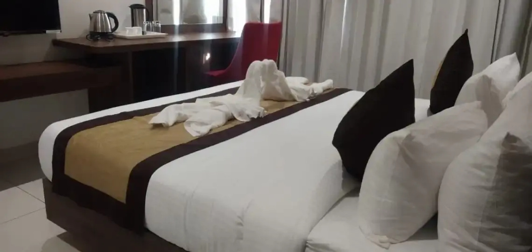 Rajlaxmi Hotel