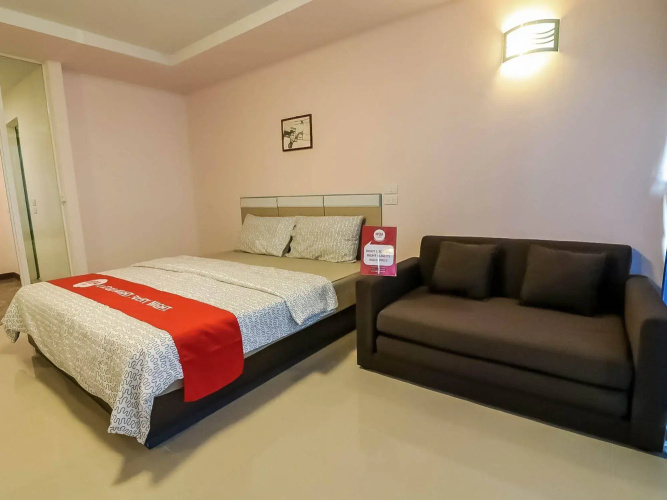 Nida Rooms Samanchan Lunatic