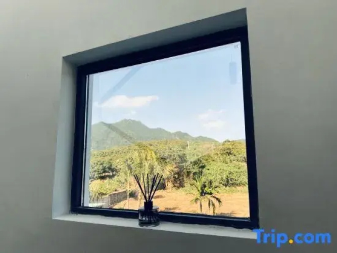Ninglu Homestay (Riyuewan)