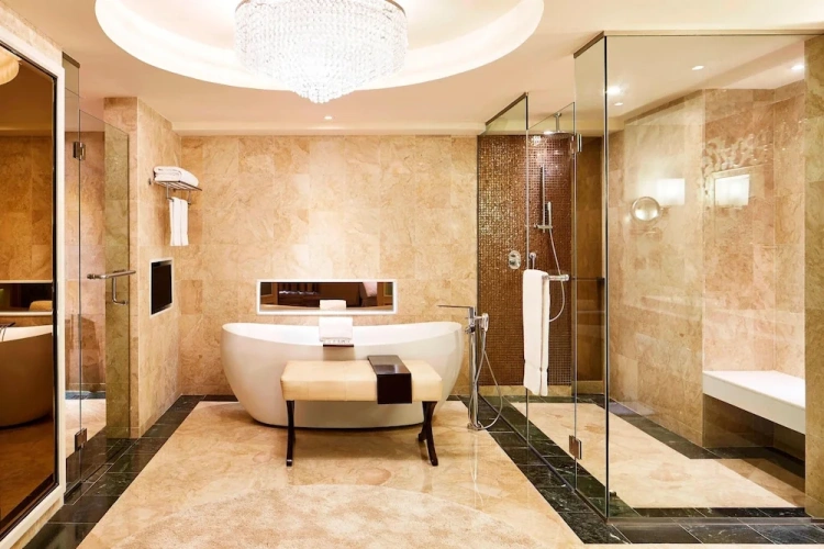 Presidential Double Suite with balcony