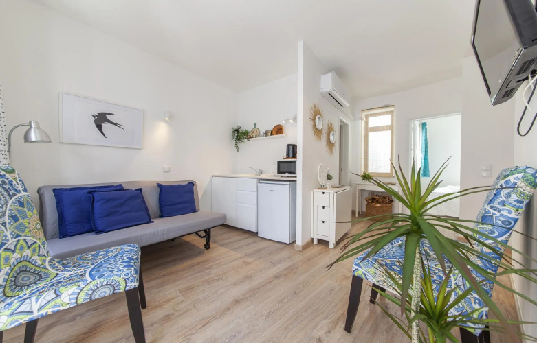 B48 - Olive Tree Street 2 Bed Apartement