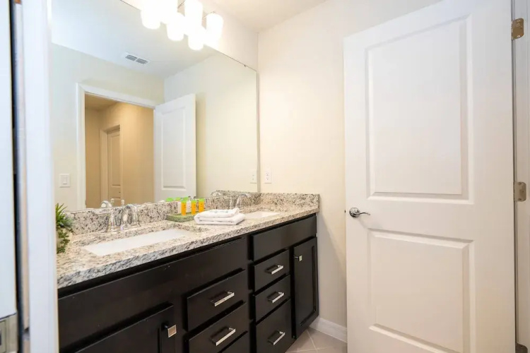 Windsor Cay 7BR Water Park Free