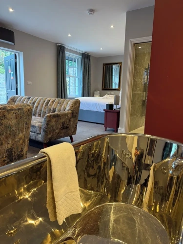 Executive Double Suite