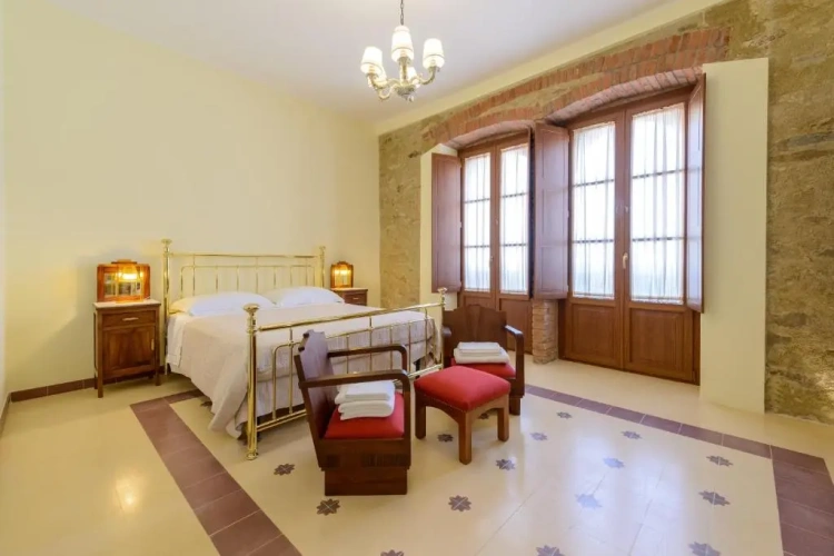 Standard Double room with view