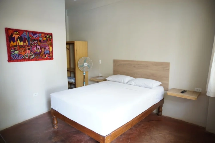 Standard Triple room with view