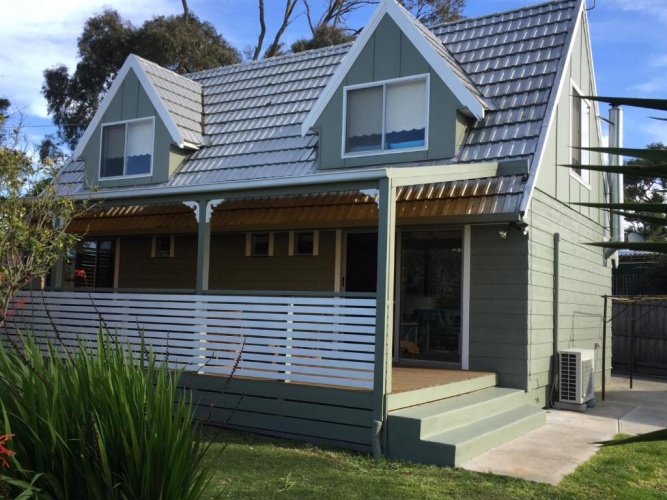 3 Bedrooms Cottage
