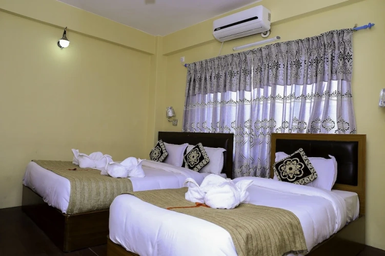 Deluxe Triple room