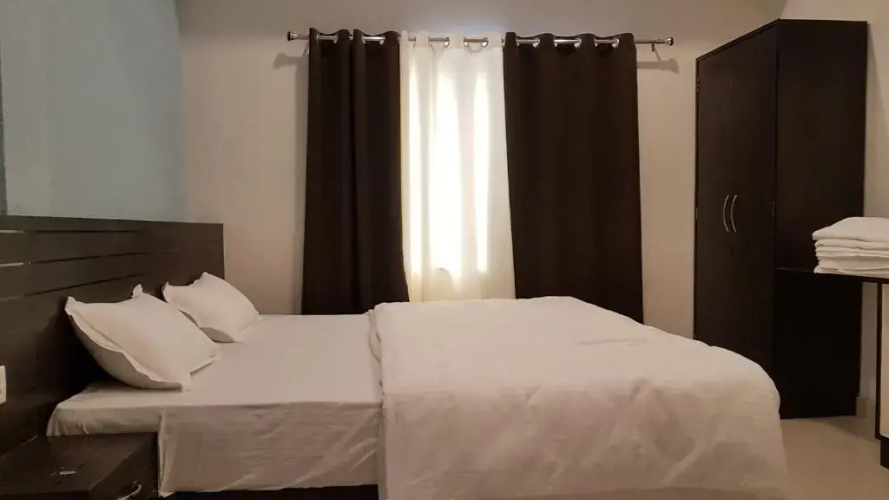 Hotel Once Again
