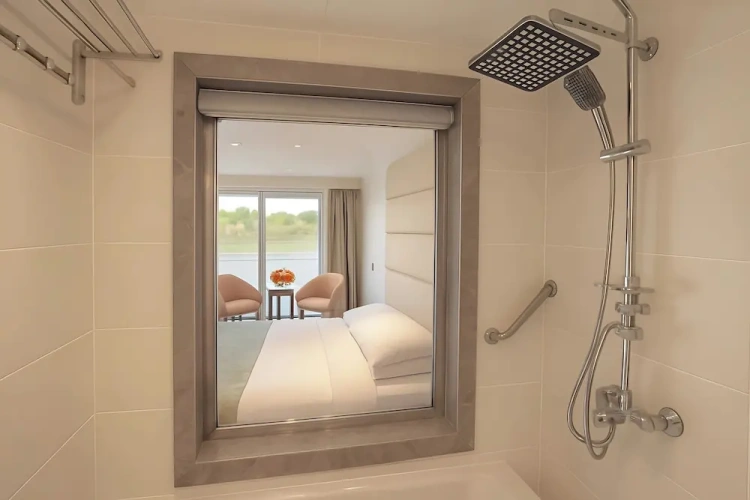 Deluxe Single room with river view