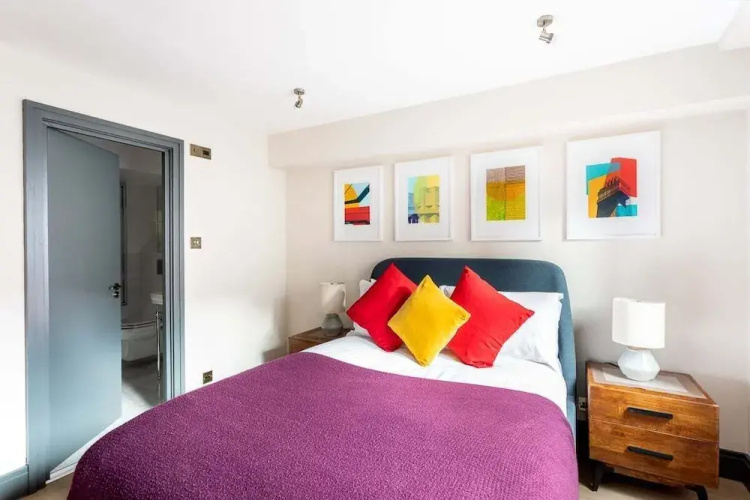 Classy Notting Hill Nest