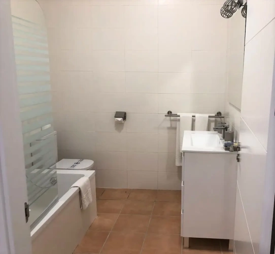 2 Bedrooms Family Cottage