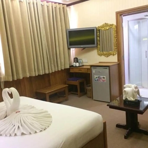 Superior Double room with city view