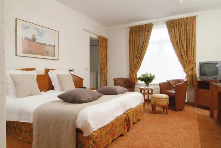 Standard Double room with view