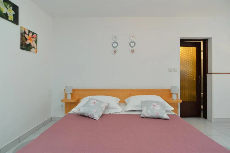 Apartment Dulijana 2042